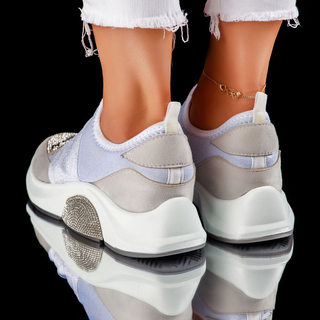 Дамски спортни обувки Casiana Бял #7448M