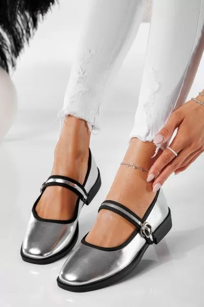 Дамски Балерини