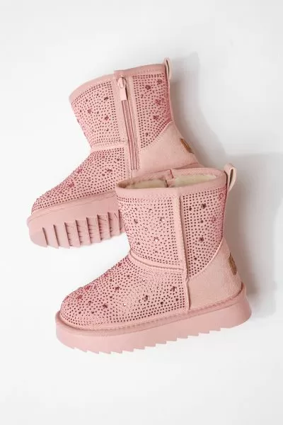 Детски чизми