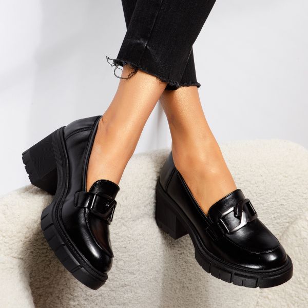 Всекидневни дамски обувки черни от еко кожа Mila #18746