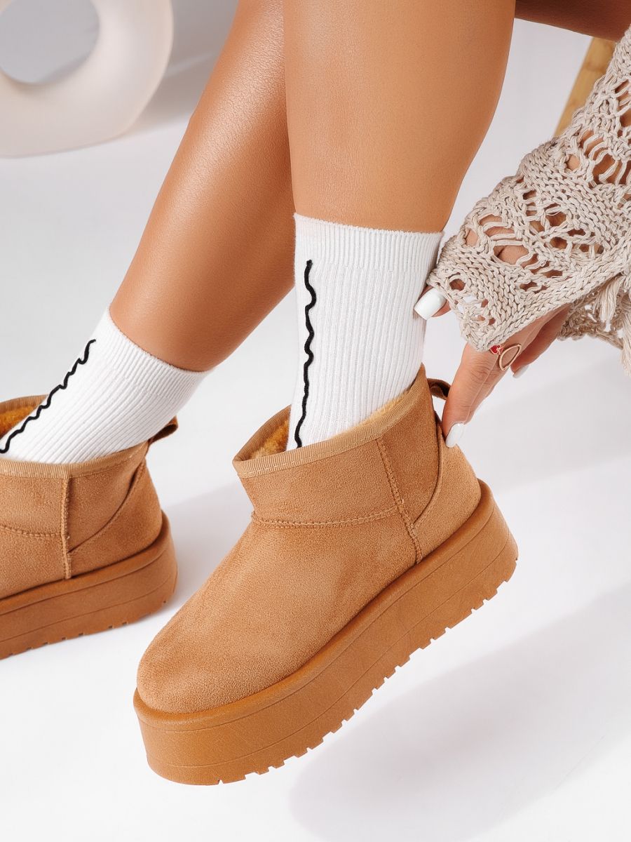 Къси дамски чизми кафяви от обърната еко кожа Xenia #20373