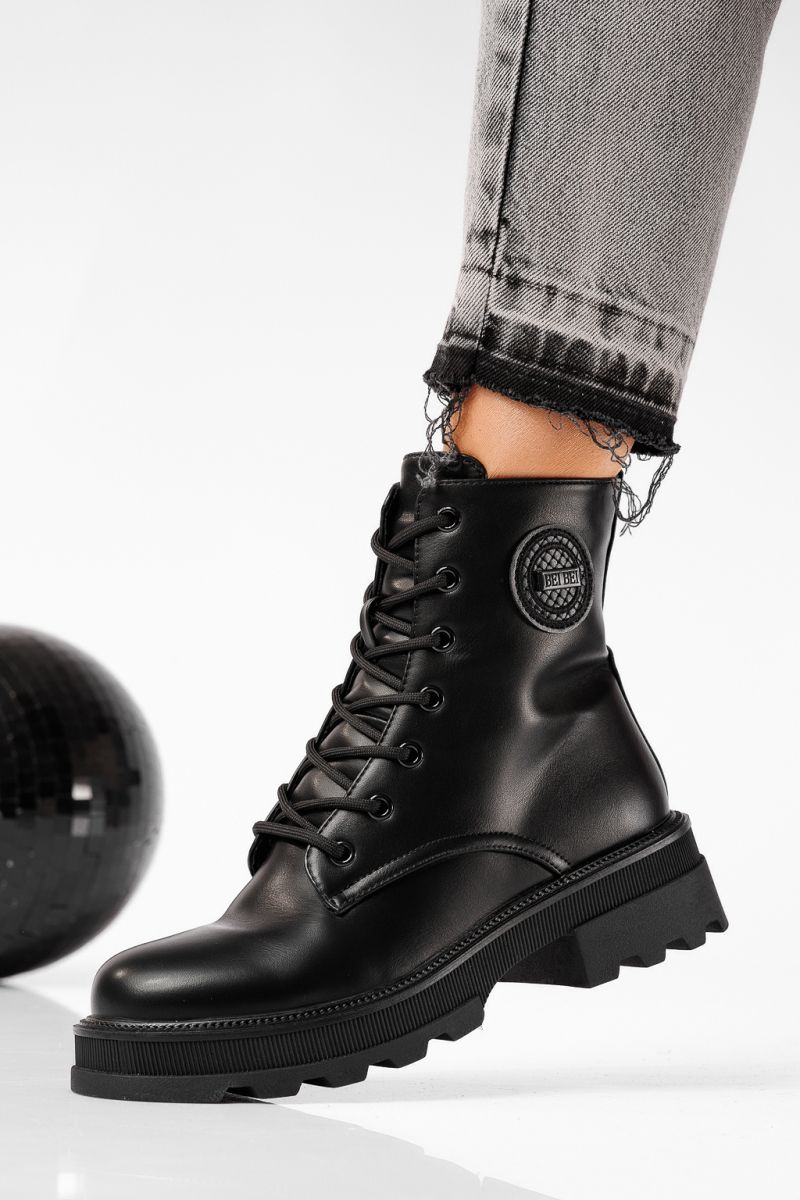 Дамски боти подплатени с пух черни от еко кожа June #22661