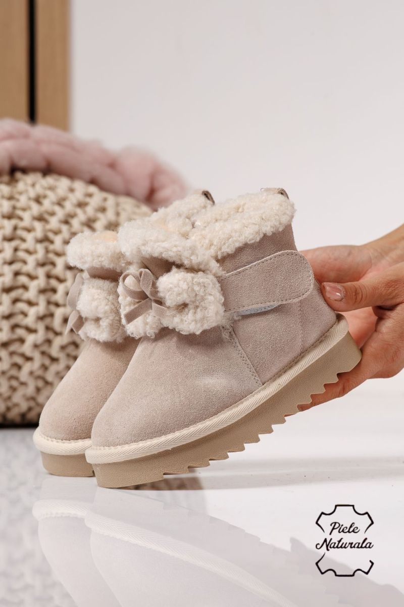Боти за момичета подплатени с пух бежови от обърната естествена кожа Pixie #22969