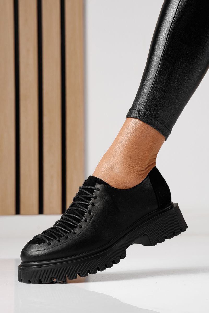 Всекидневни дамски обувки черни от еко кожа Elisa #24098