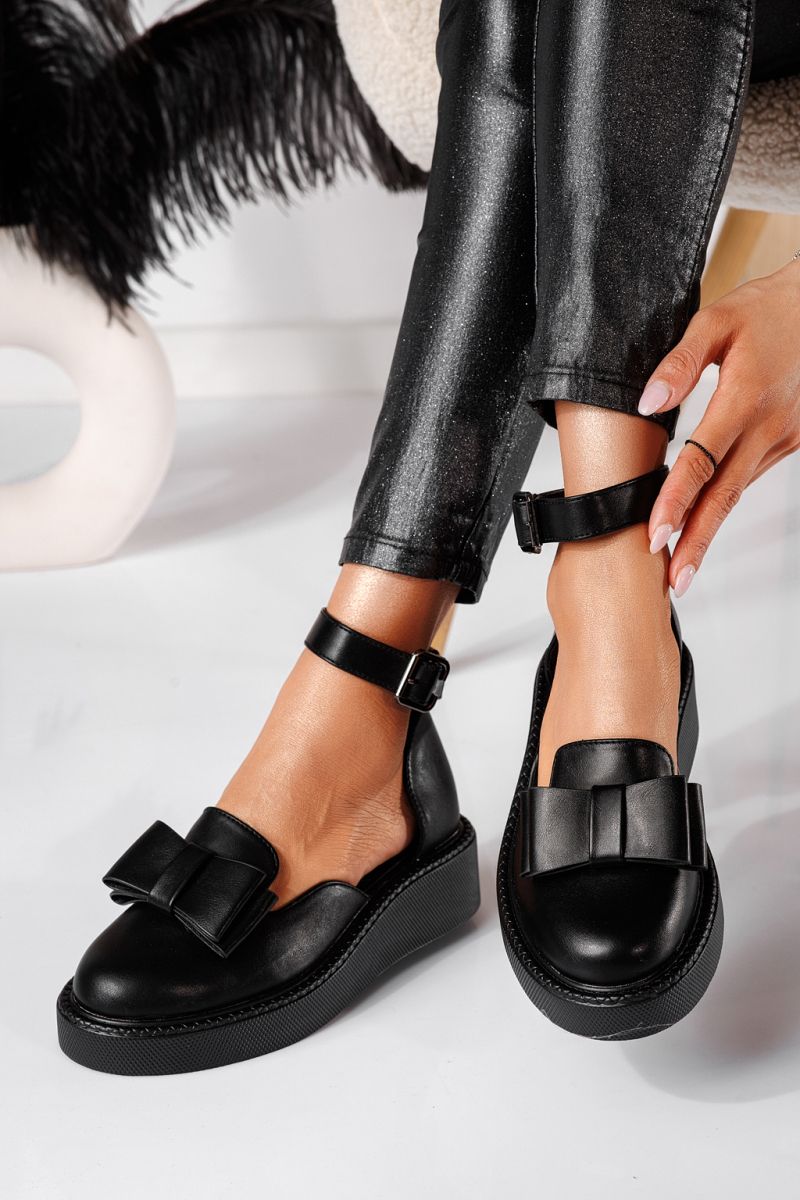 Всекидневни дамски обувки черни от еко кожа Willy #24212