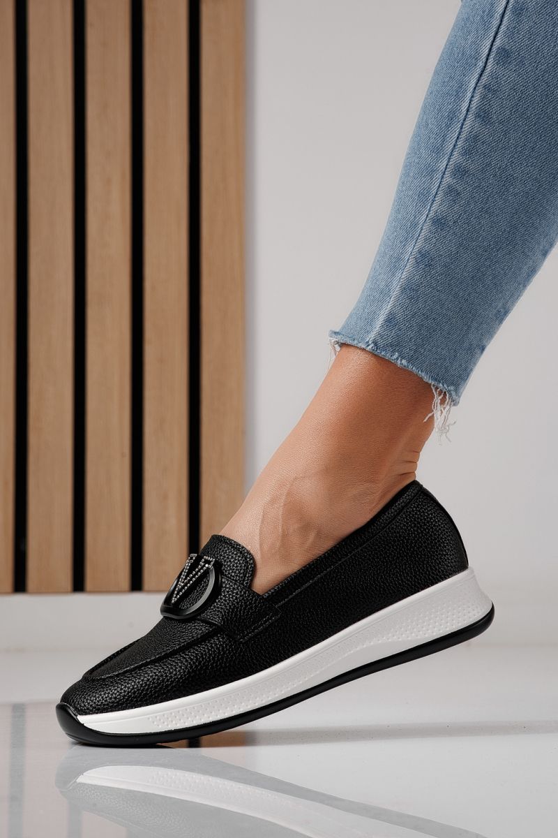 Всекидневни дамски обувки черни от еко кожа Nancy #24271