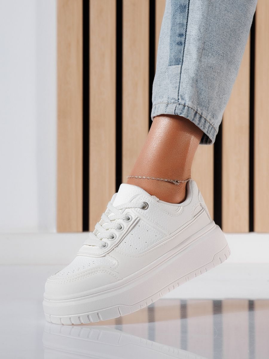 Дамски маратонки бели от еко кожа Mavis #24466