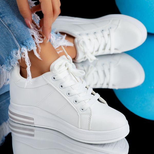 Дамски спортни обувки Carmen Бял2 #9018
