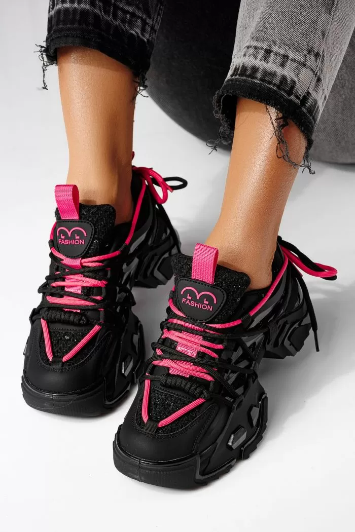 Дамски черни текстилни маратонки Eva #24083