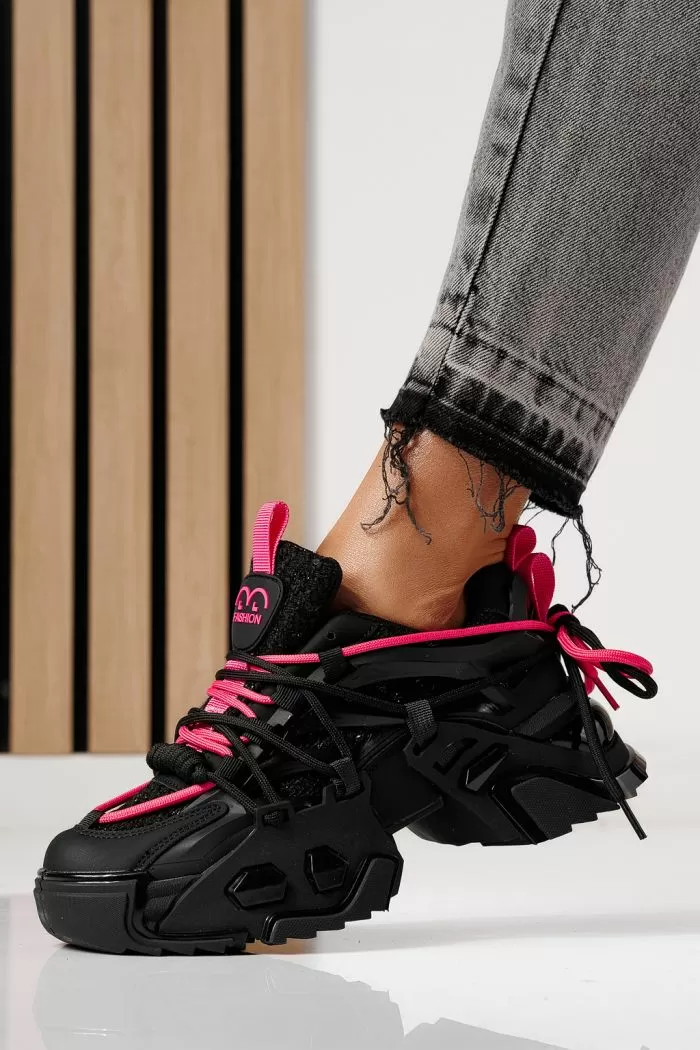 Дамски черни текстилни маратонки Eva #24083