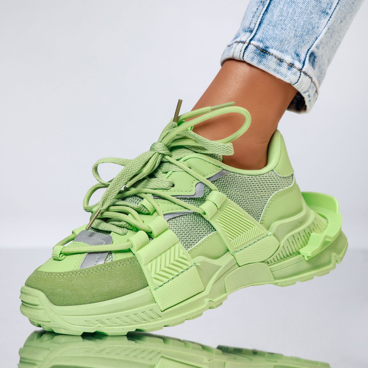 Дамски спортни обувки Fest Зелено #14132