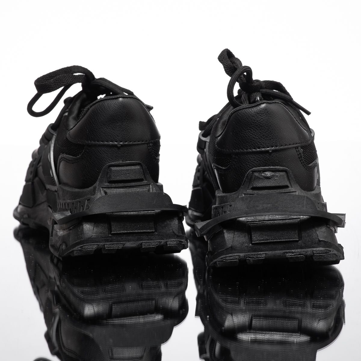Дамски спортни обувки Fest черен #14128