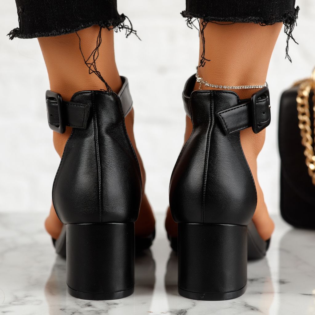 Дамски сандали на ток Clover Черен #14489