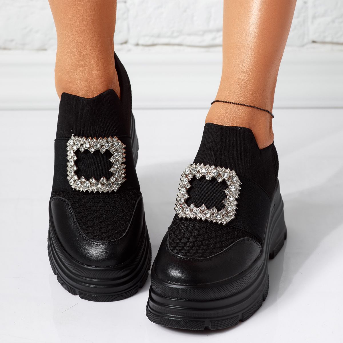 Дамски спортни обувки с платформа Agnes черен #14622
