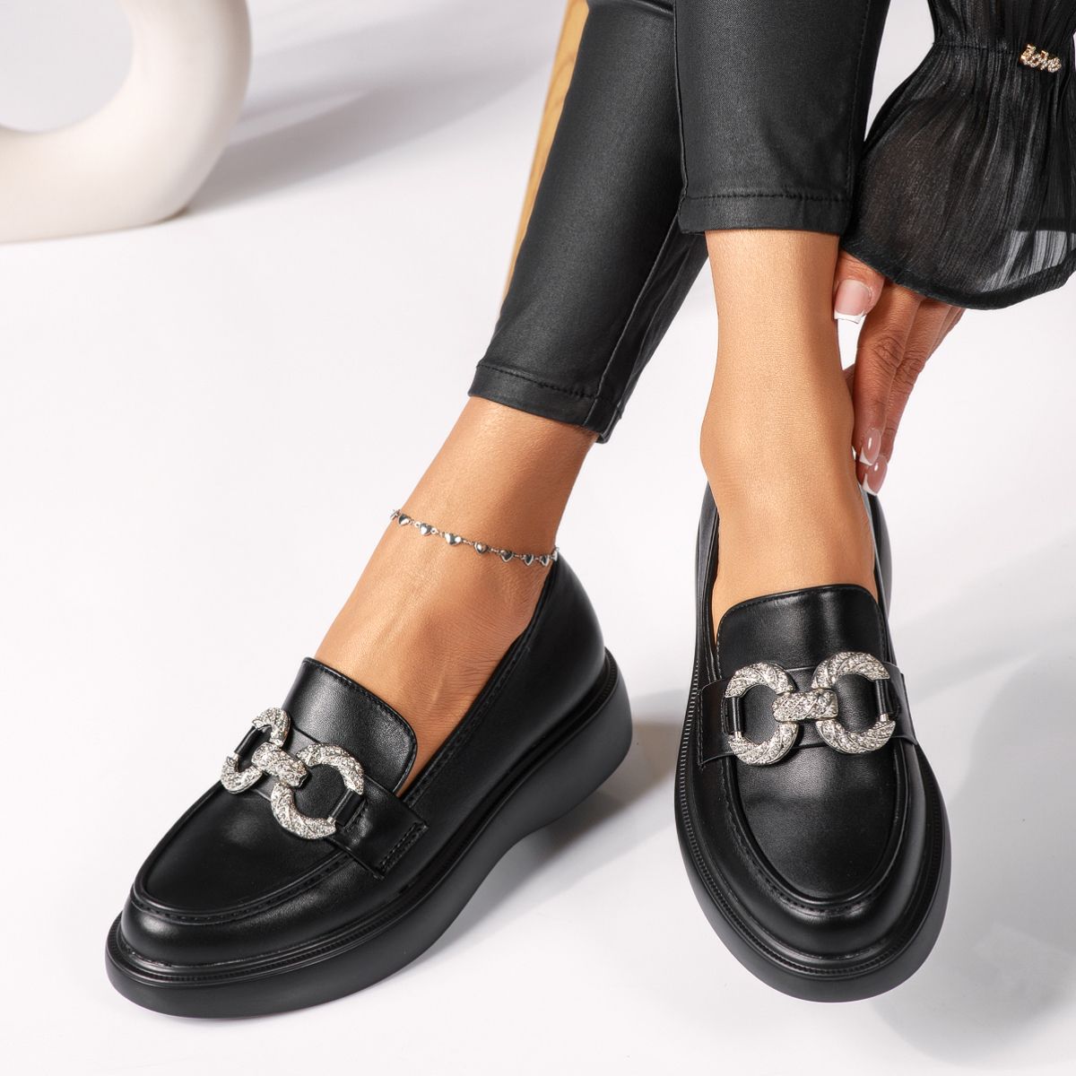 Всекидневни дамски обувки черни от еко кожа Ella #18317