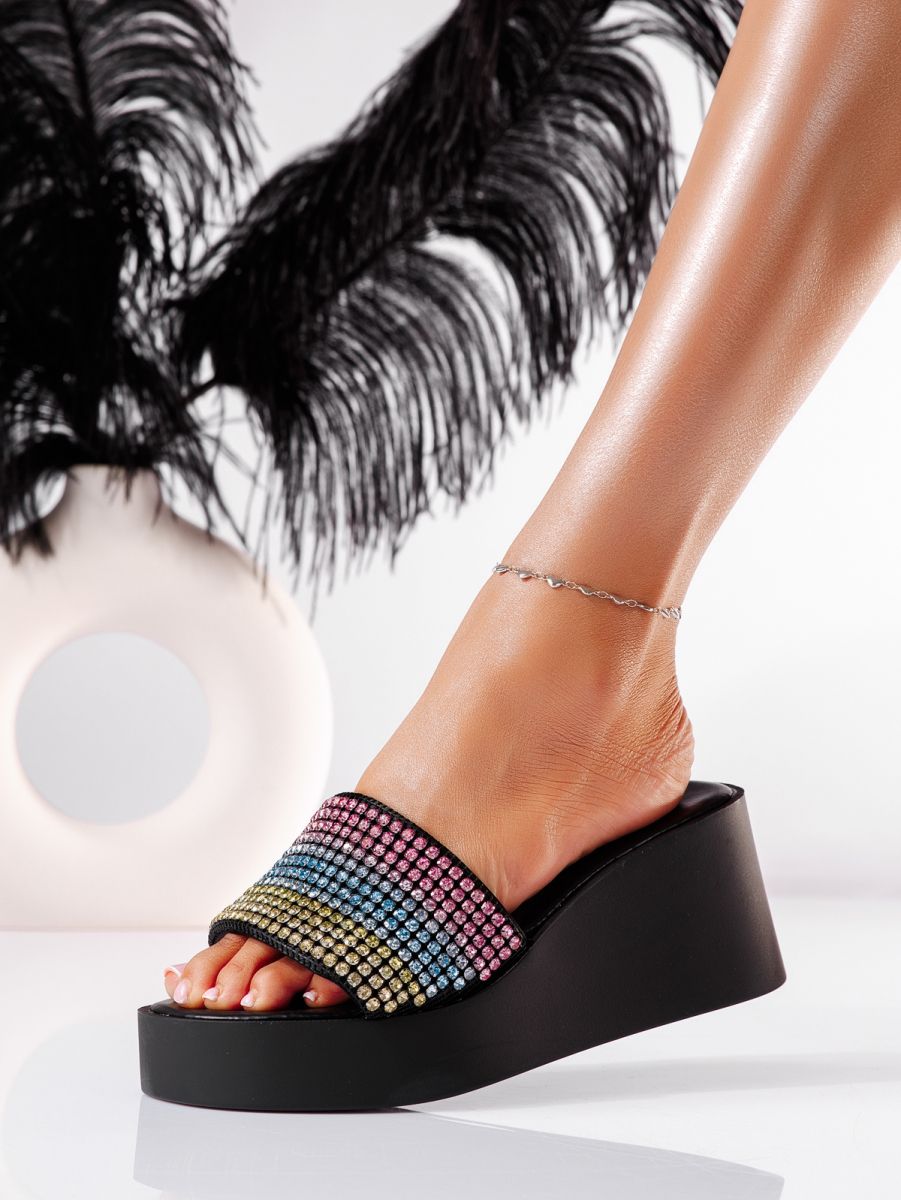 Дамски чехли с платформа многоцветни от текстилен материал Marisa #19840