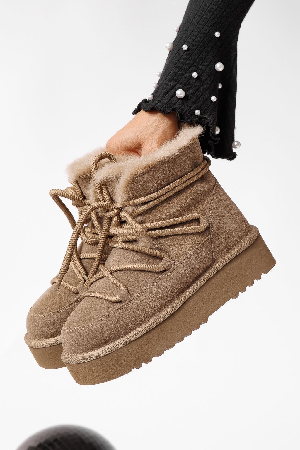 Къси дамски чизми подплатени с пух тип UGG каки от обърната естествена кожа Evelina #22696