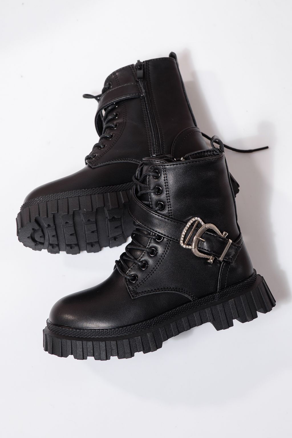 Боти за момичета подплатени с пух черни от еко кожа Edith #23124