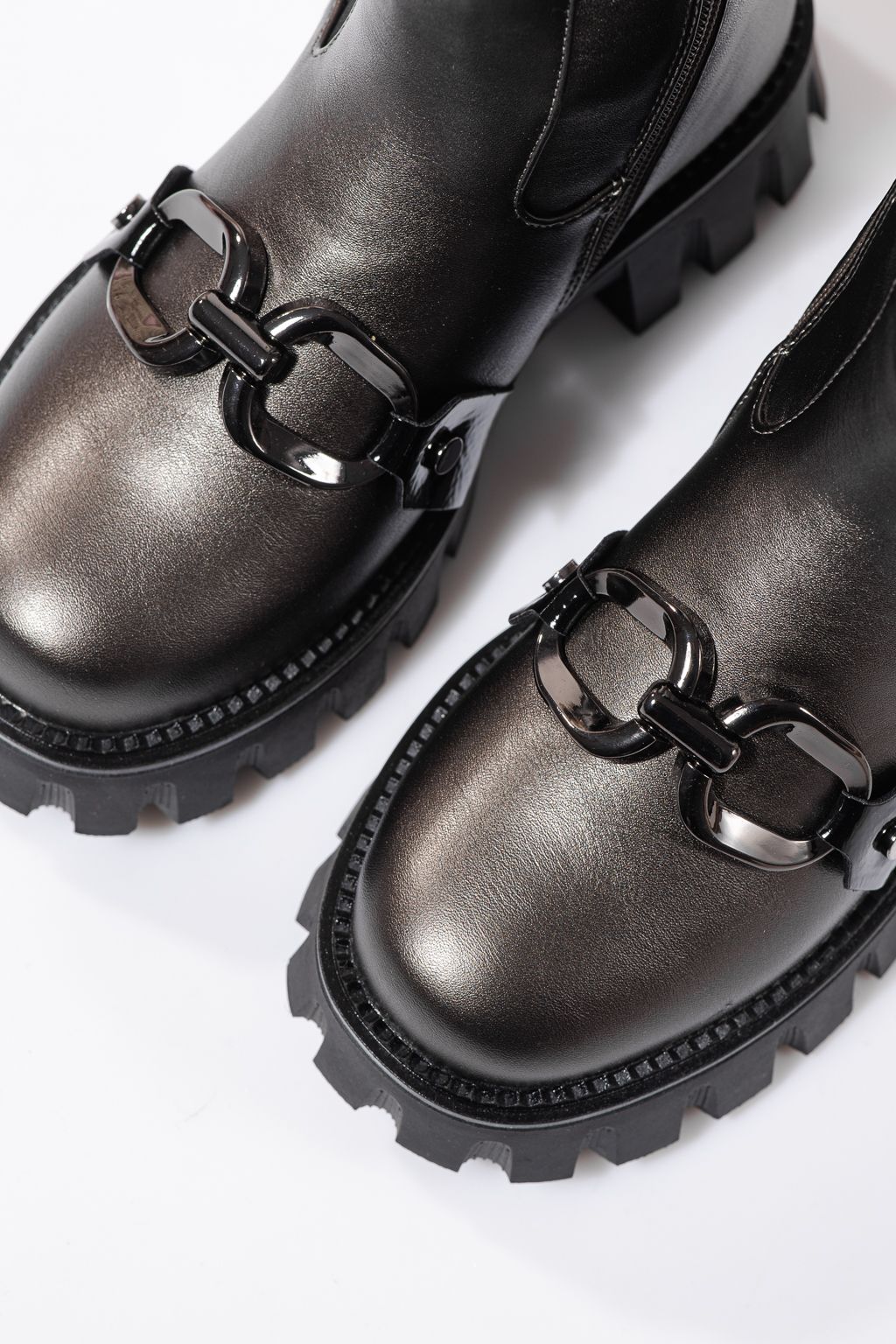 Боти за момичета подплатени с пух сиви от еко кожа Bela #23112