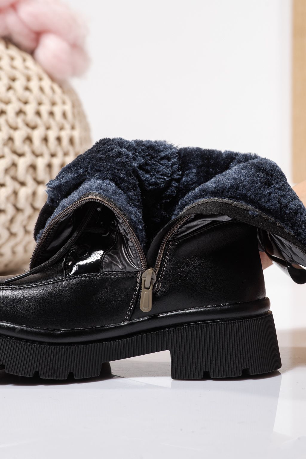 Боти за момичета подплатени с пух сиви от еко кожа Dalia #23116