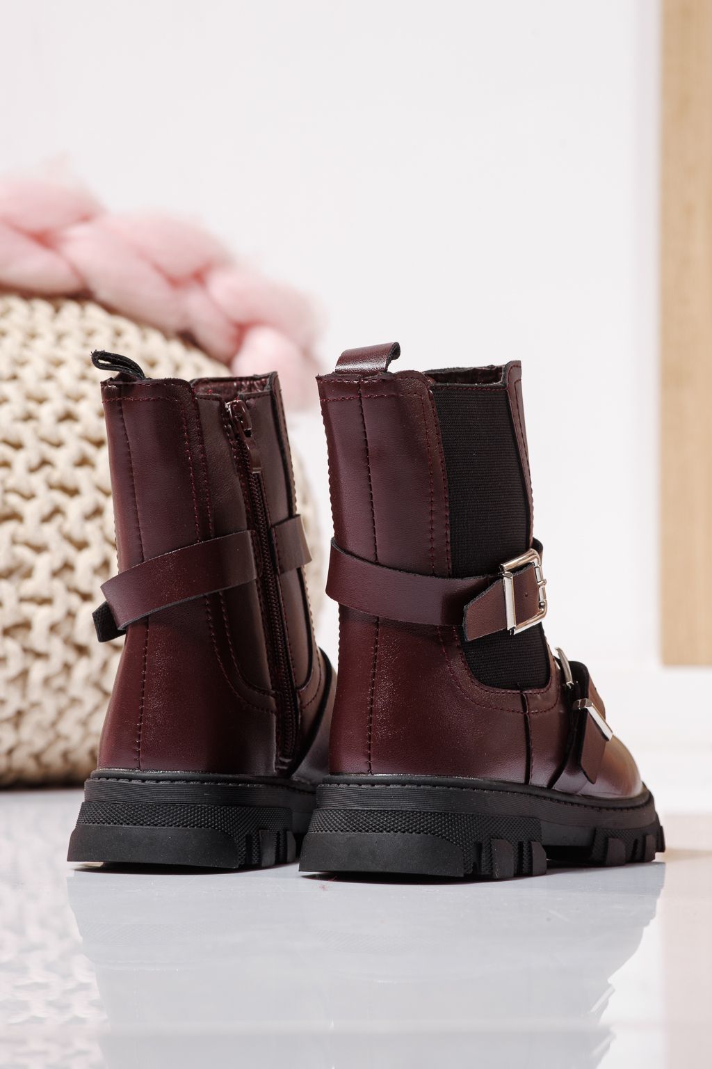 Боти за момичета подплатени с пух червен от еко кожа Marisa #23141