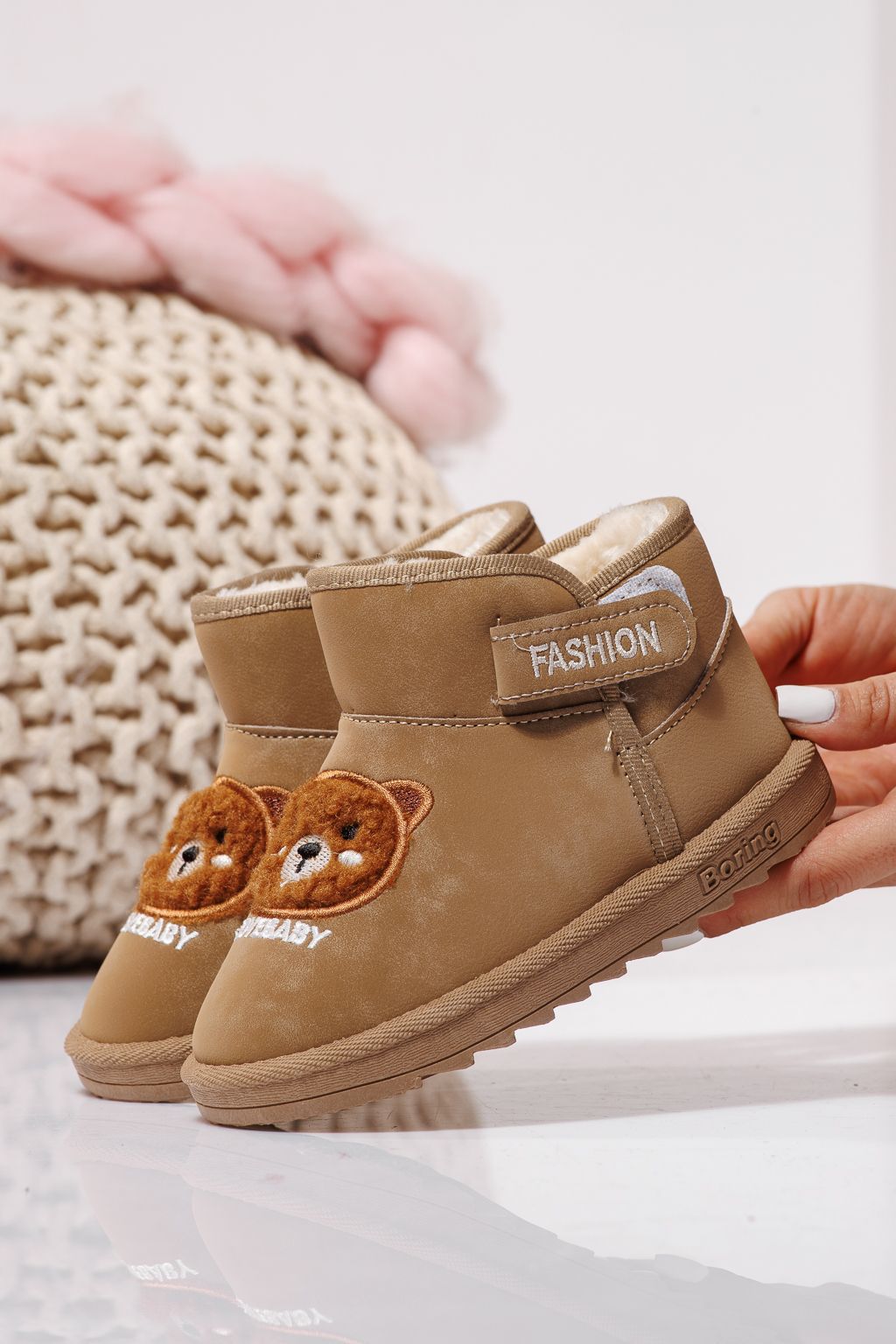 Боти за момичета подплатени с пух каки от еко кожа Julieta #23152