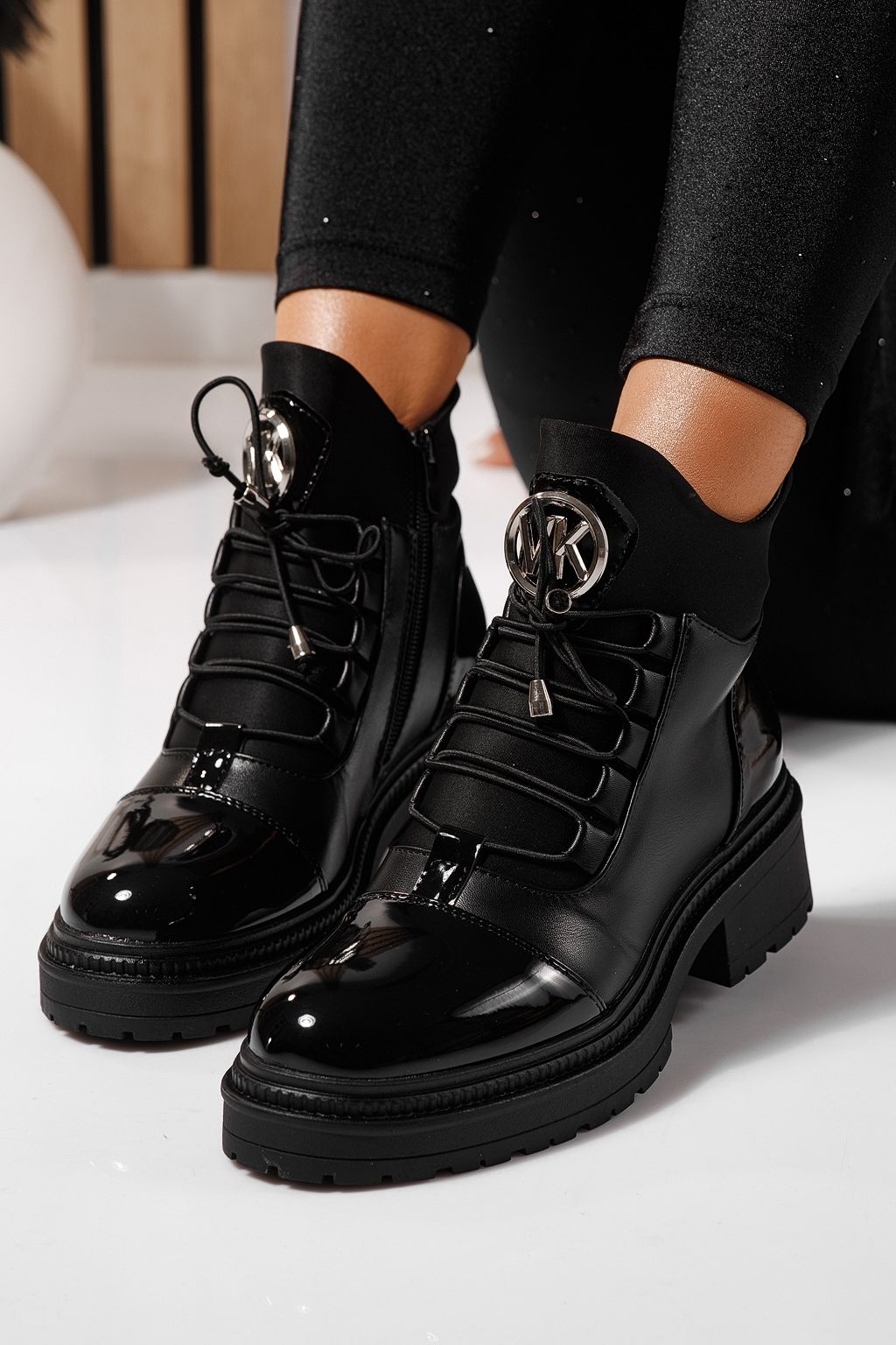 Дамски боти подплатени с пух черни от еко кожа lacuita Nami #23056