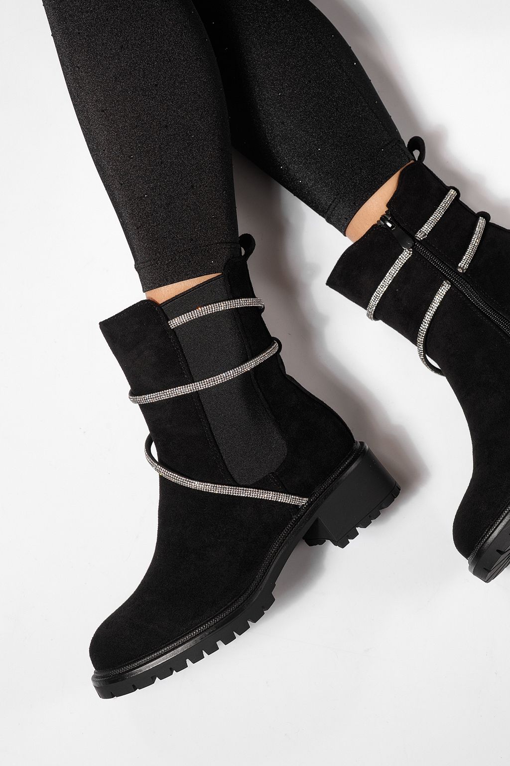 Дамски боти подплатени черни от обърната еко кожа Eleanora #23078