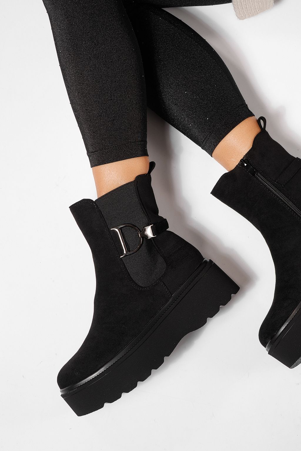 Дамски боти подплатени с пух черни от обърната еко кожа Dalia #23075