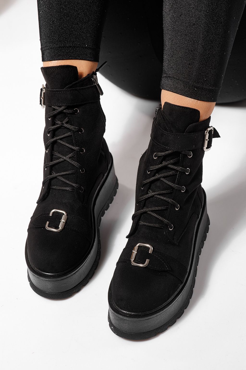 Дамски черни подплатени ботуши от еко кожа Joplin #23174