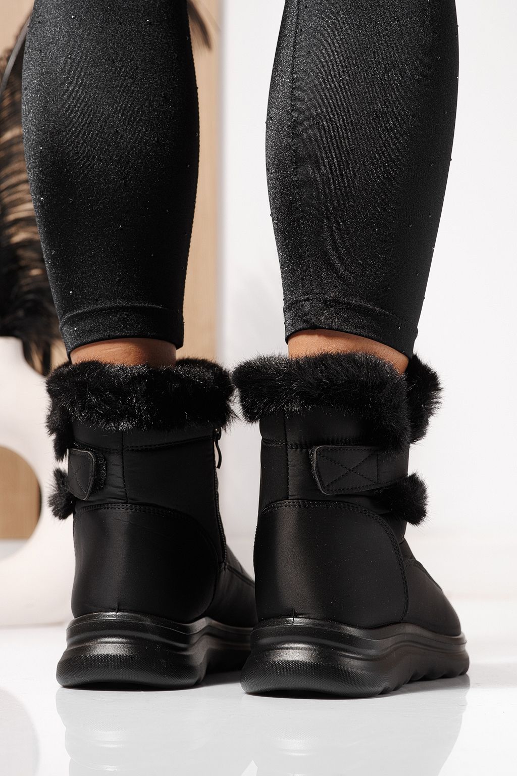 Дамски боти подплатени с пух черни от шушлек Amelia #23065