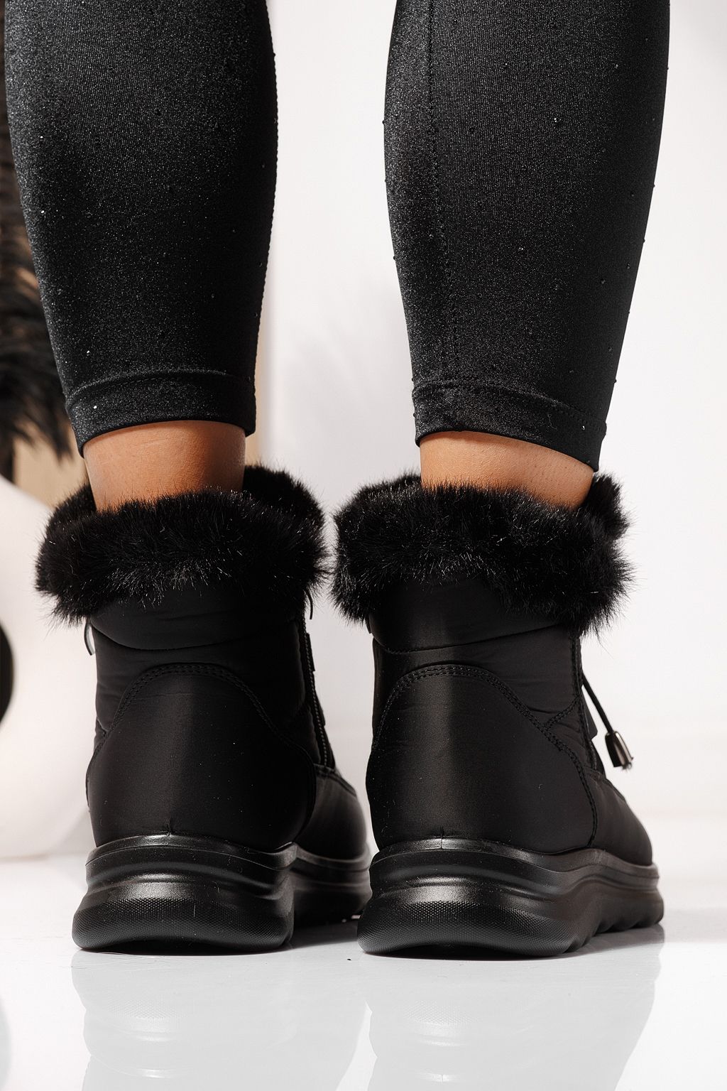 Дамски боти подплатени с пух черни от шушлек Alice #23064