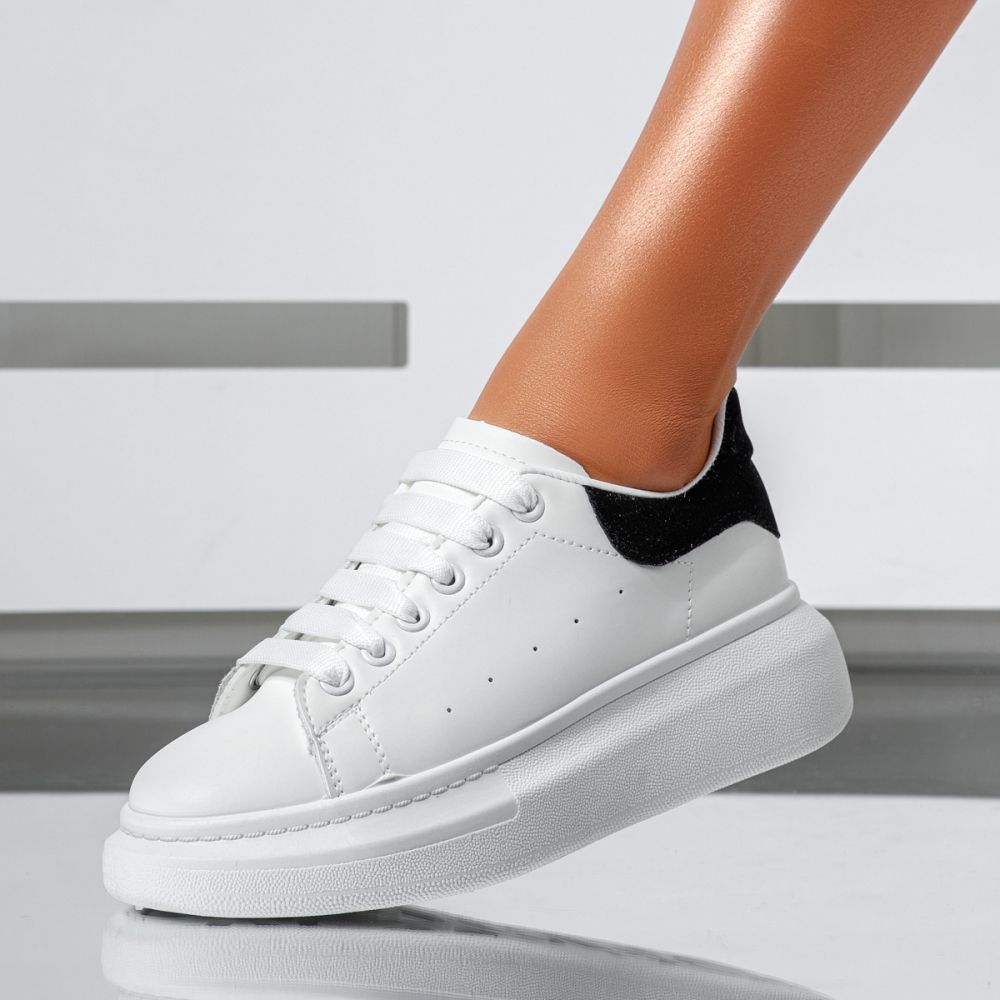 Дамски бели маратонки от екокожа Raya #24180