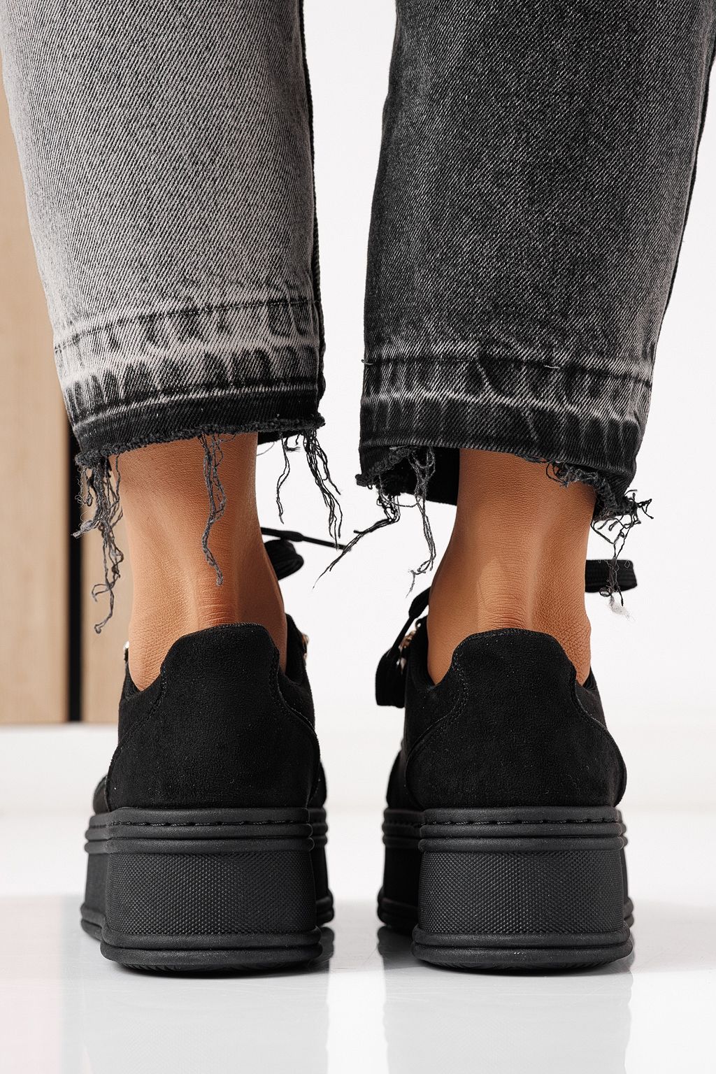 Дамски маратонки черни от обърната еко кожа Crina #24069