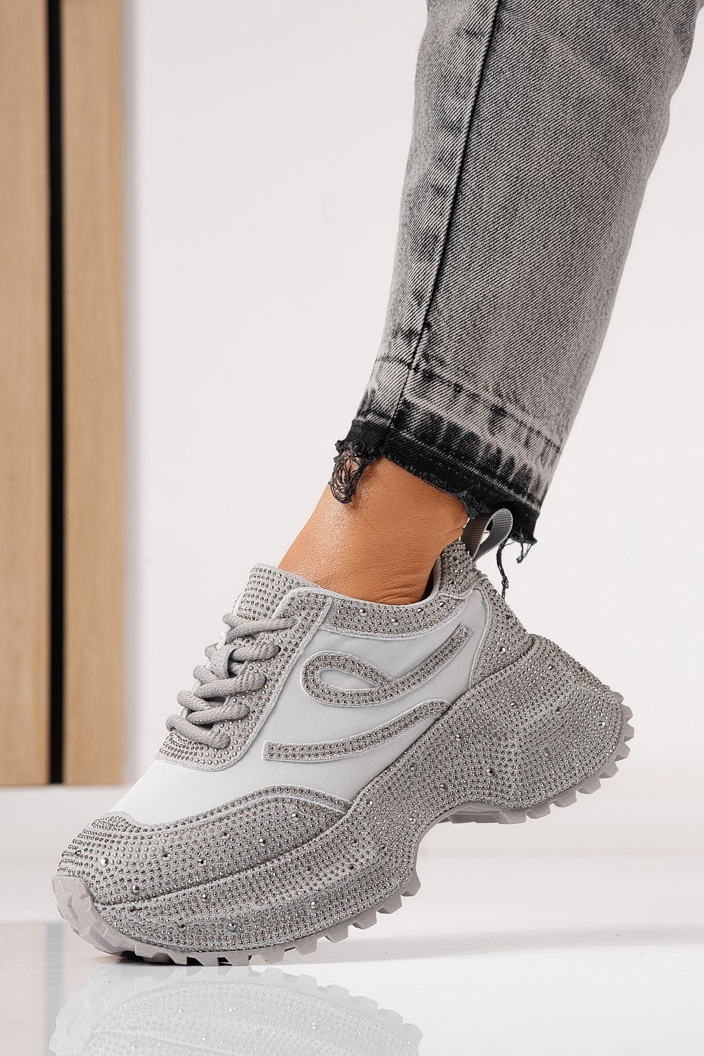 Дамски маратонки сиви от обърната еко кожа Ioana #24112