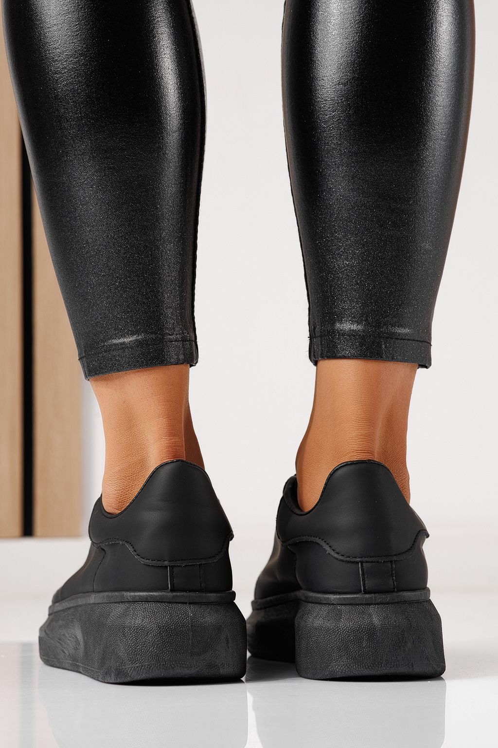 Дамски черни маратонки от еко кожа Raya #24197