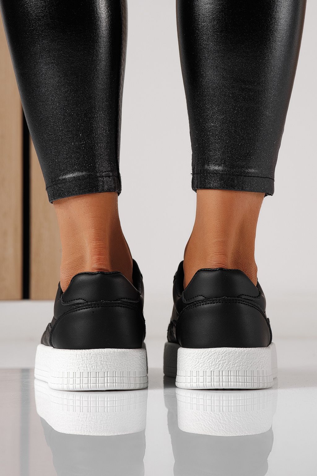 Дамски маратонки черни от еко кожа Nadia #24160