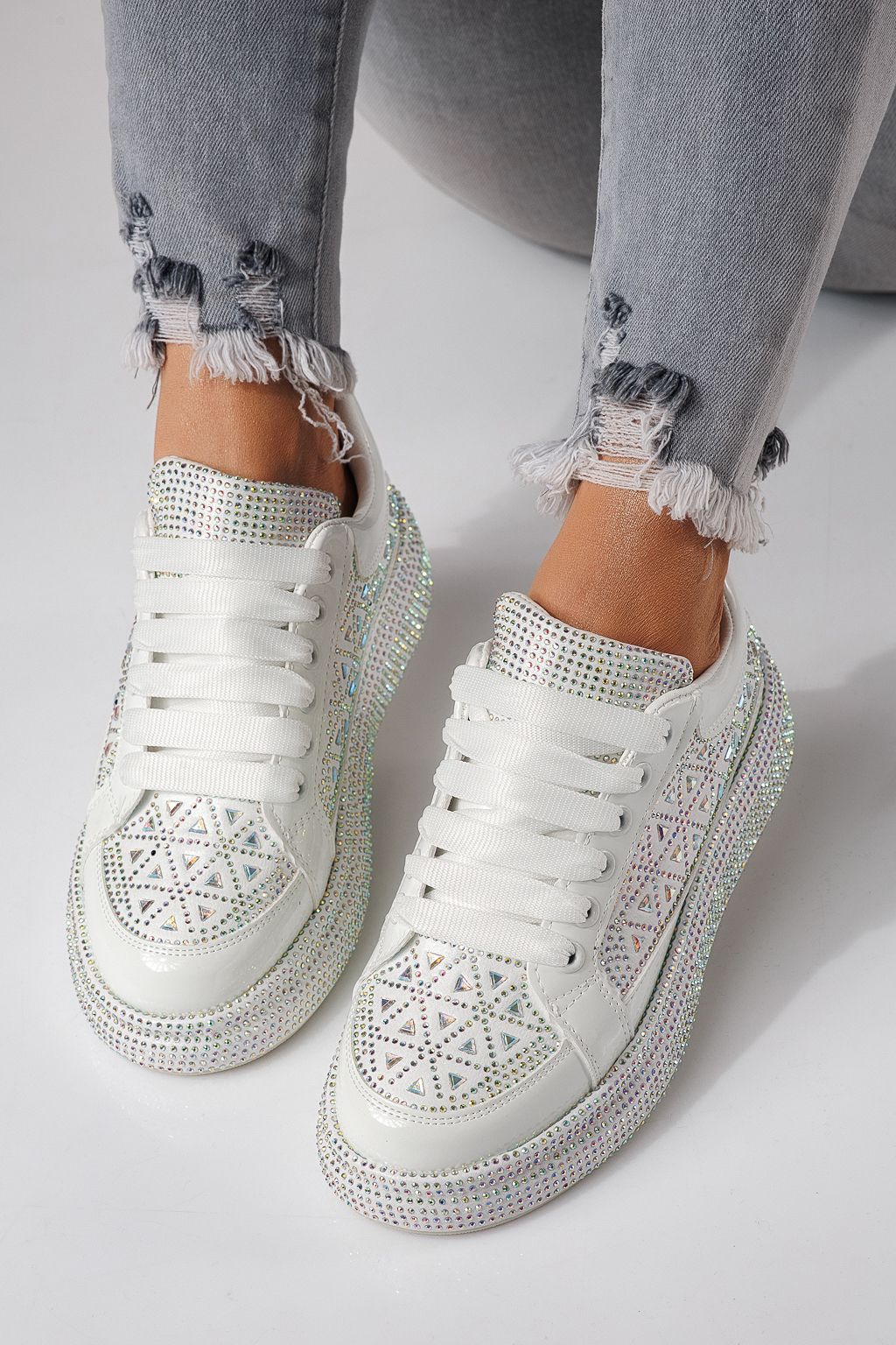 Дамски маратонки бели от обърната еко кожа Ilinca #24117