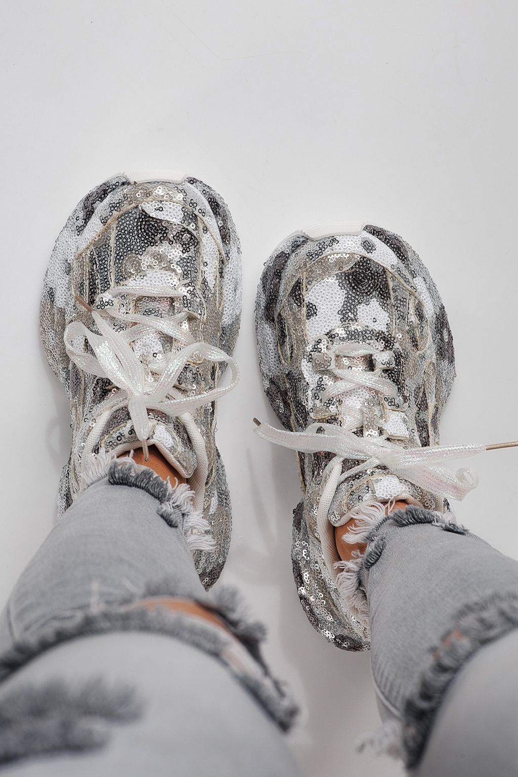 Дамски маратонки бели от обърната еко кожа Georgiana #24106