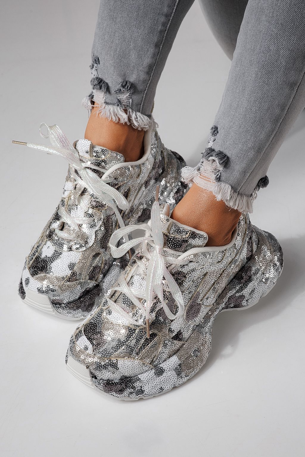 Дамски маратонки бели от обърната еко кожа Georgiana #24106