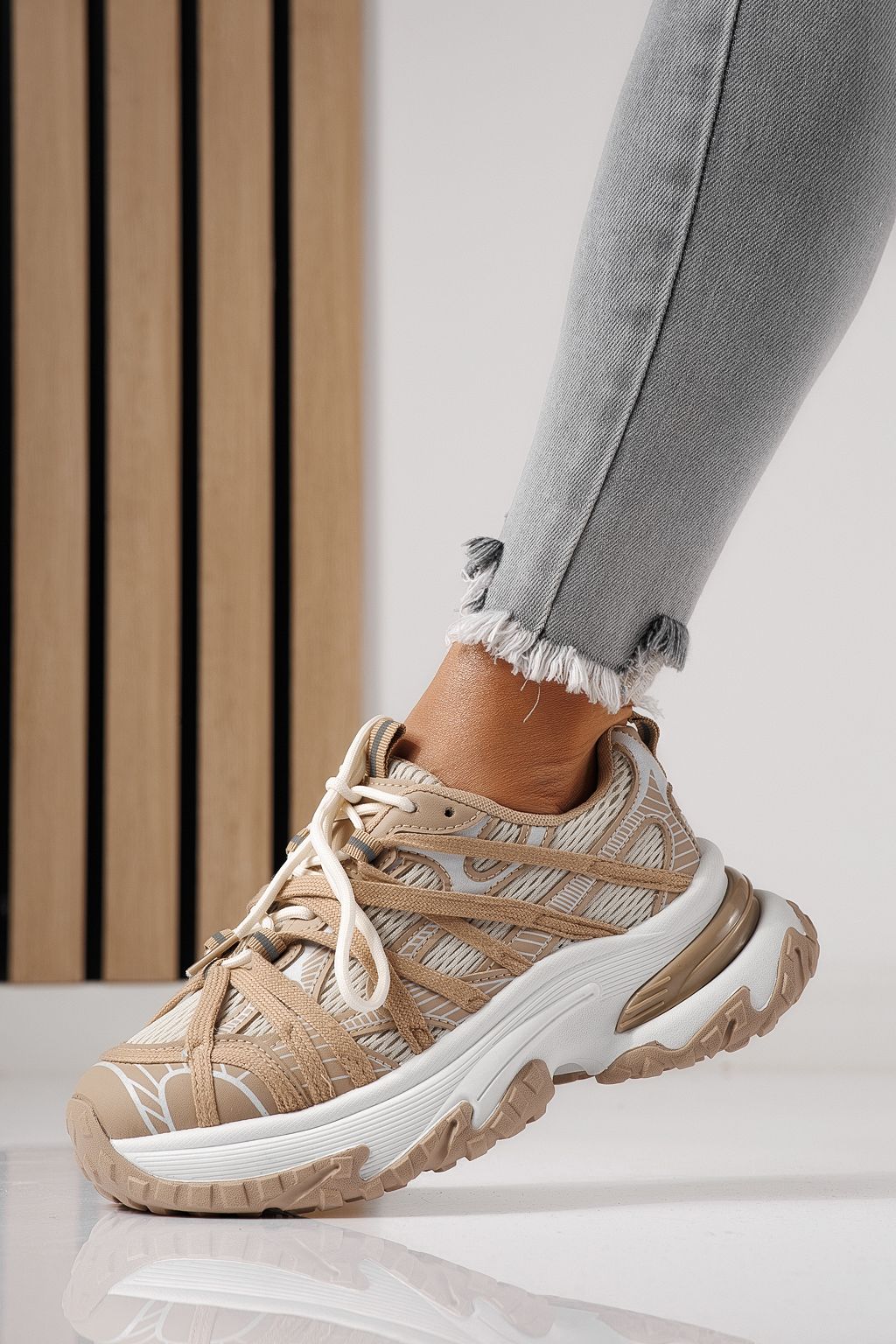 Дамски маратонки каки от текстилен материал Jullya #24131