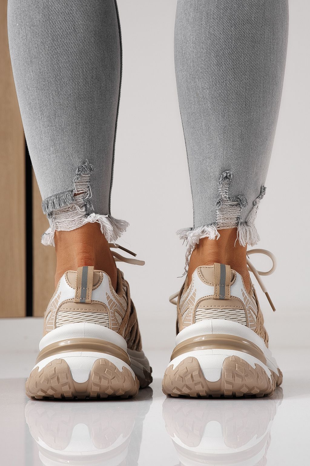 Дамски маратонки каки от текстилен материал Jullya #24131