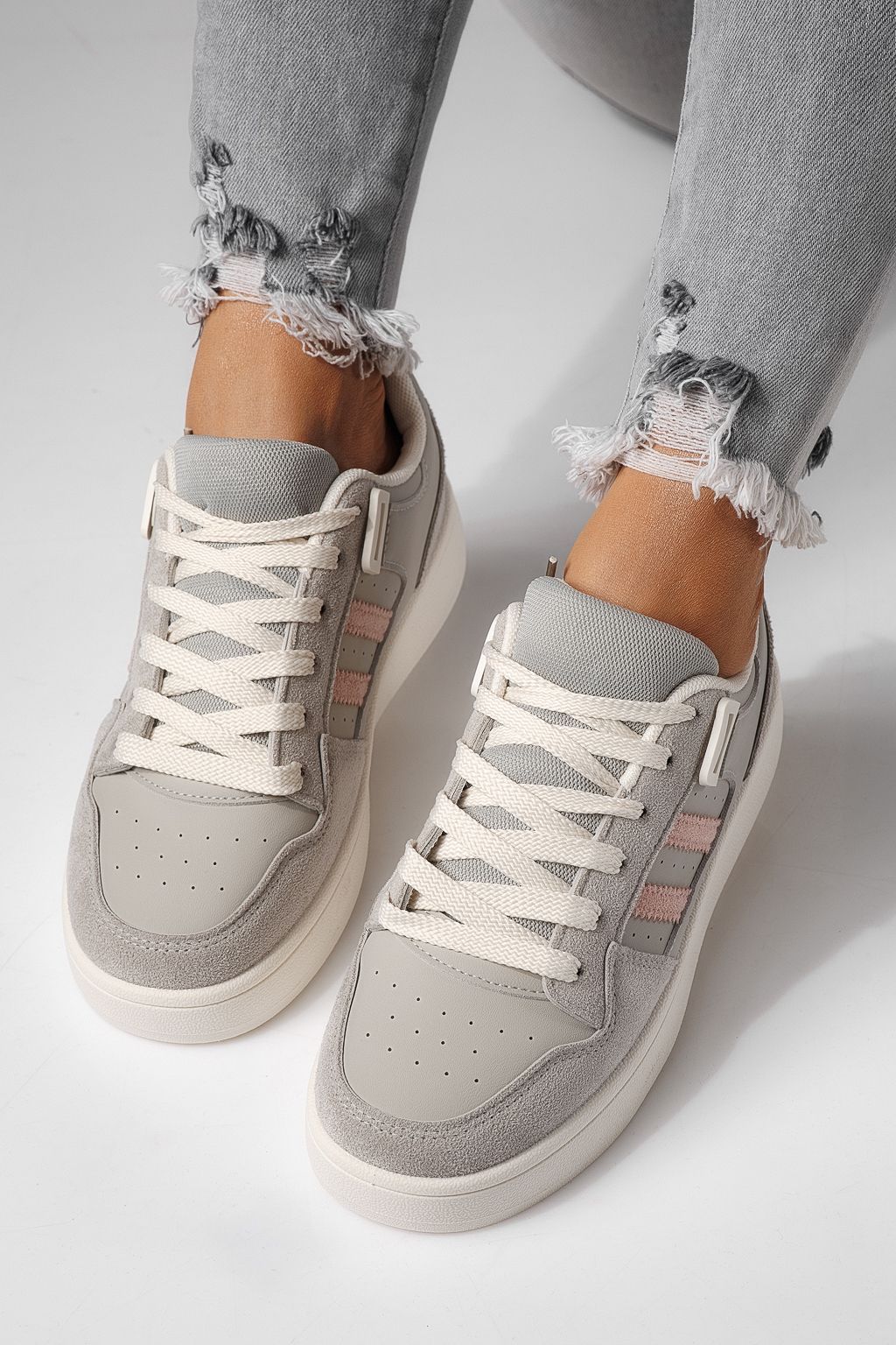 Дамски маратонки сиви от еко кожа Iris #24195