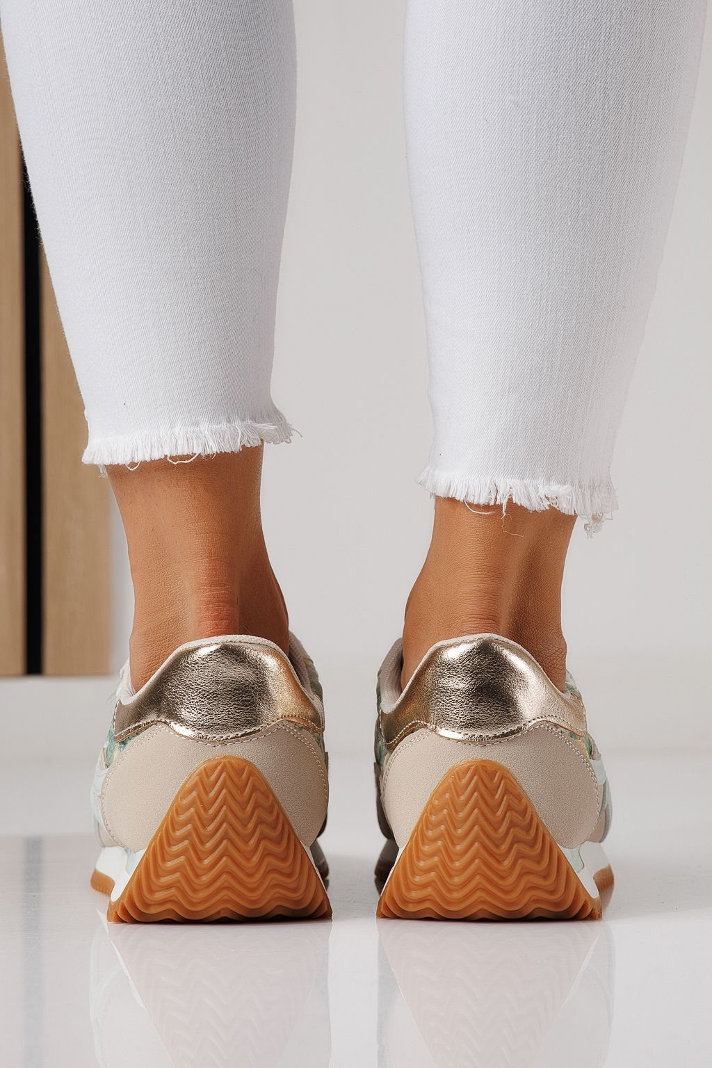 Дамски маратонки зелени от еко кожа Jesica #24126