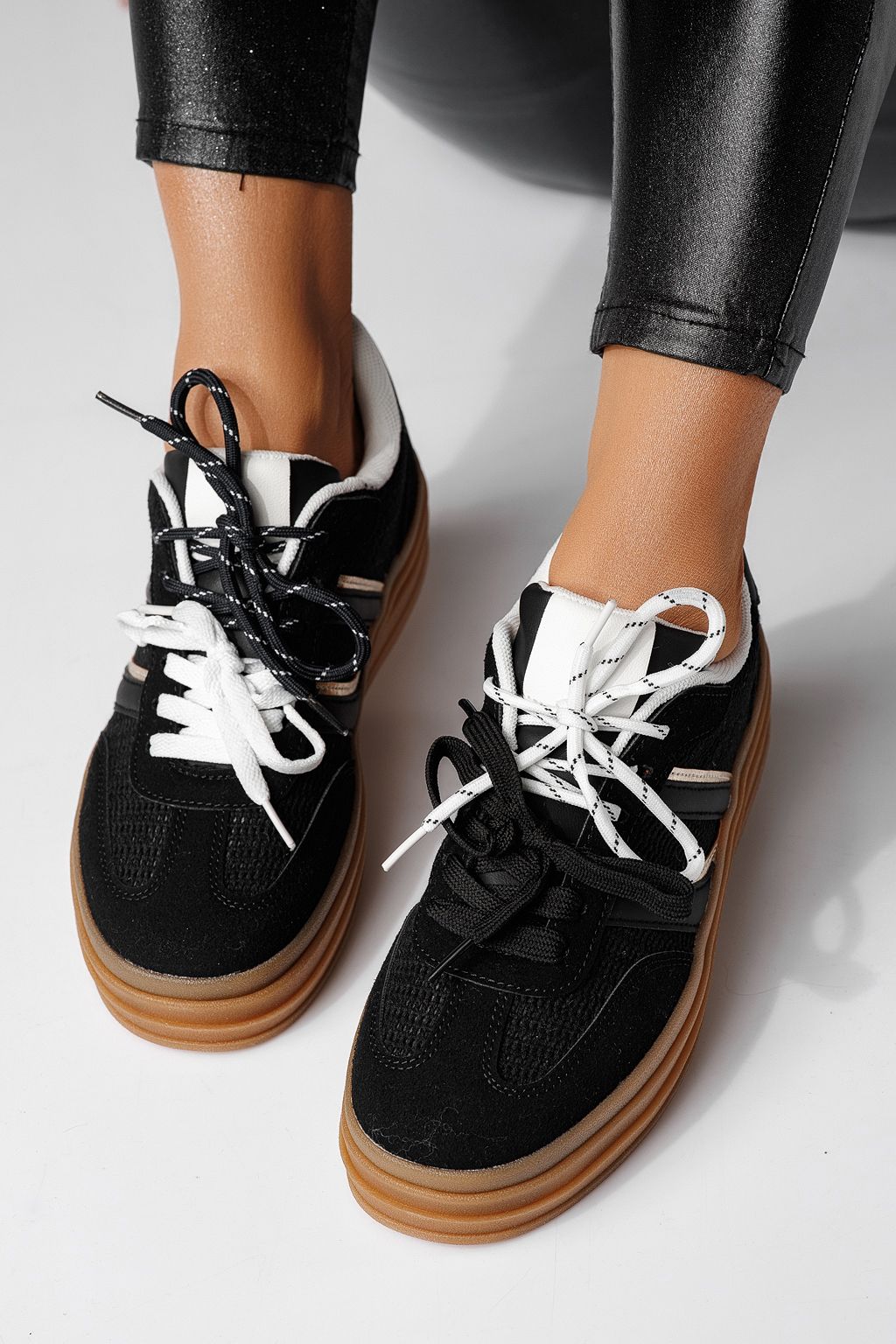 Дамски маратонки черни от обърната еко кожа Karina #24136