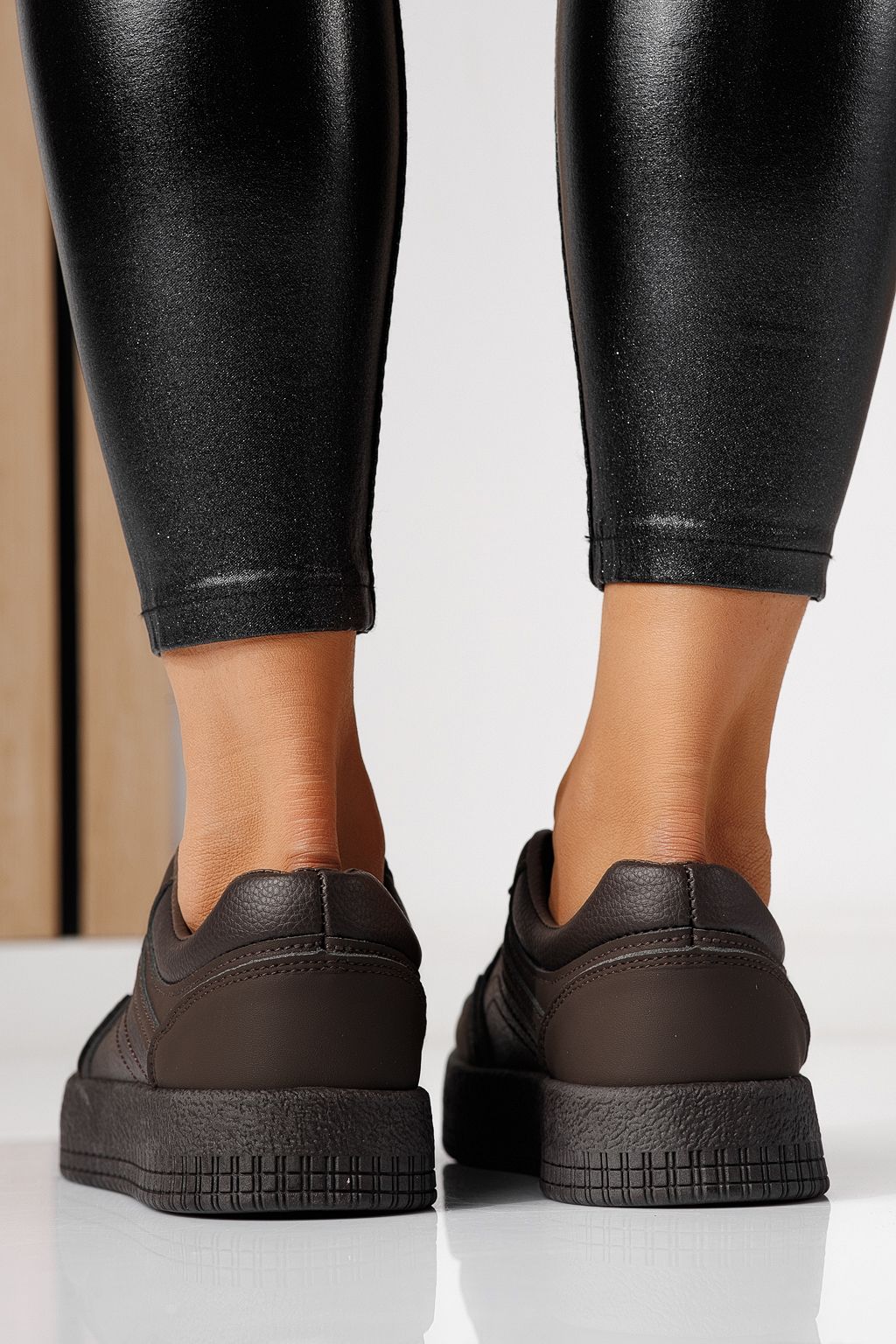 Дамски маратонки кафяви от еко кожа Oana #24172