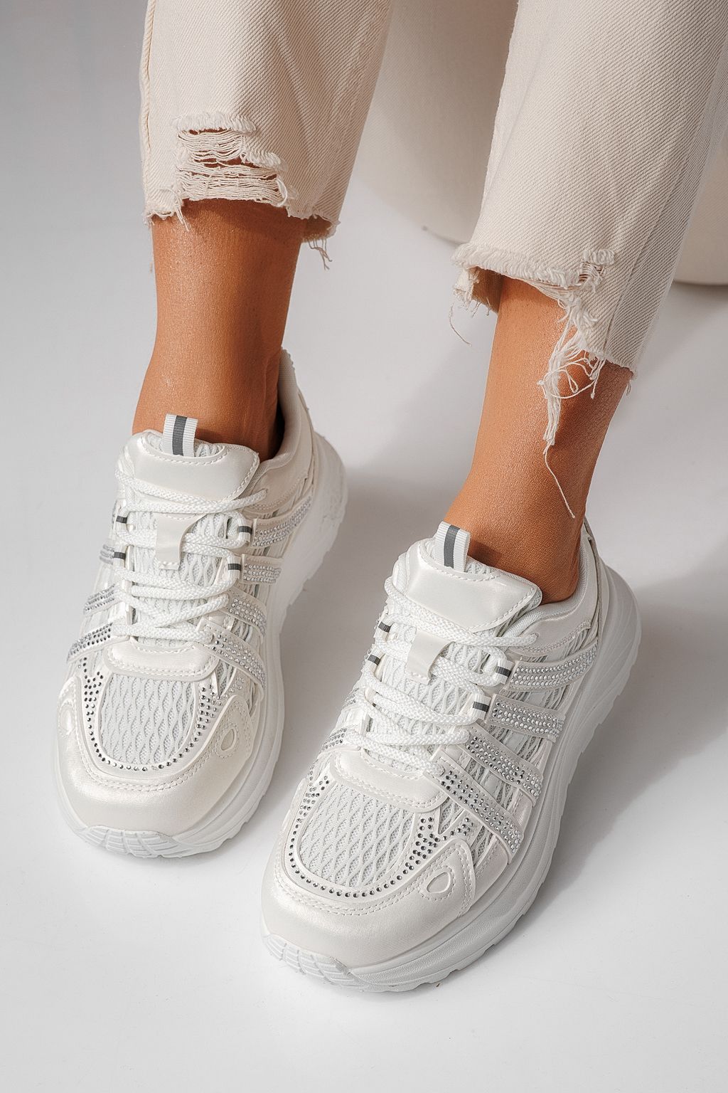 Дамски маратонки бели от еко кожа Carolina #24061