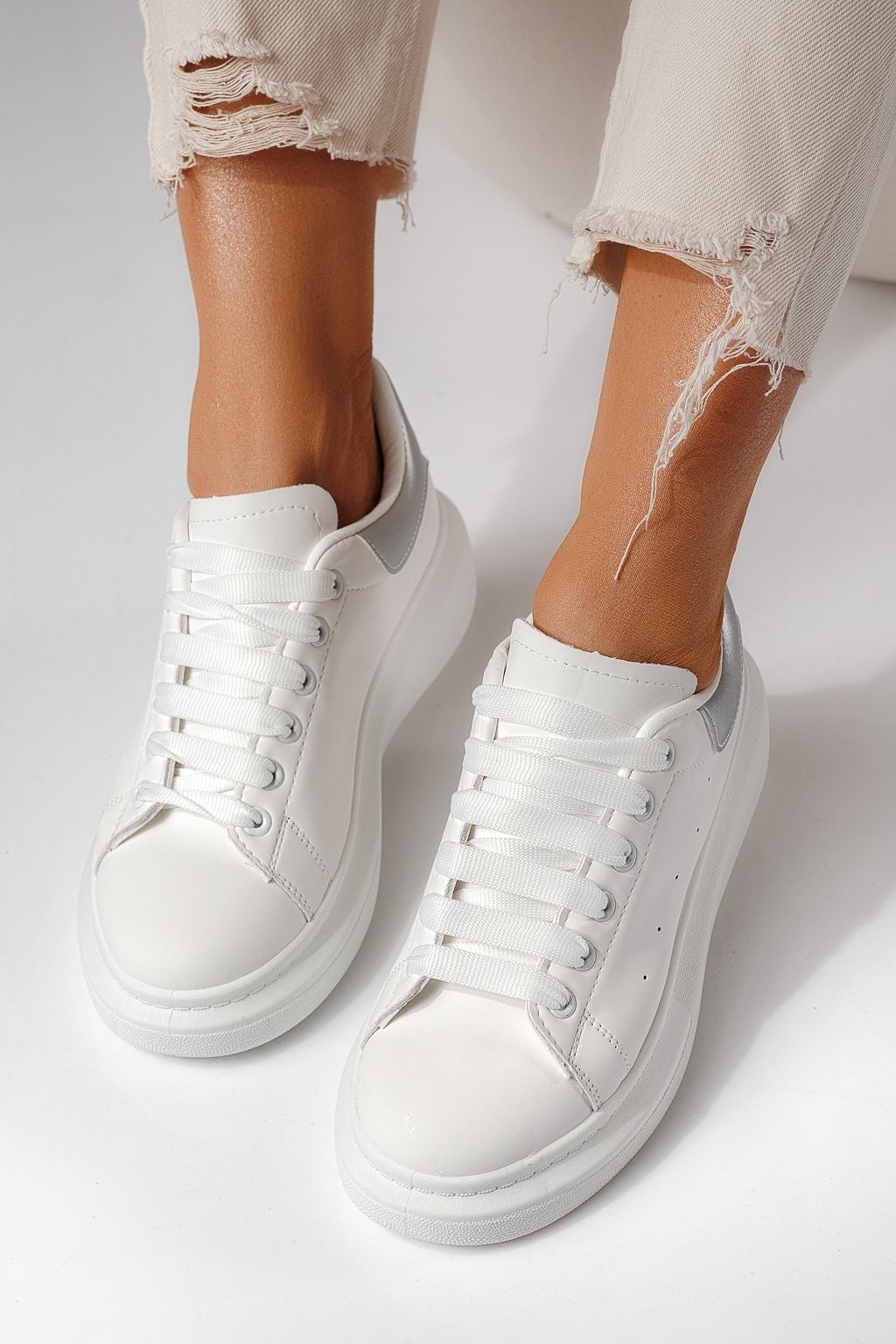 Дамски бели маратонки от екокожа Raya #24198