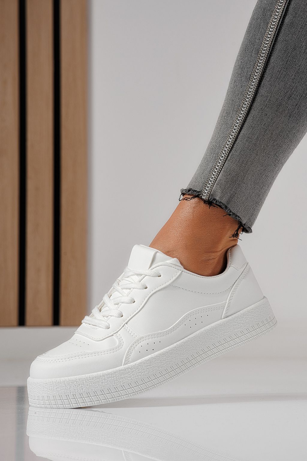 Дамски маратонки бели от еко кожа Nadia #24162