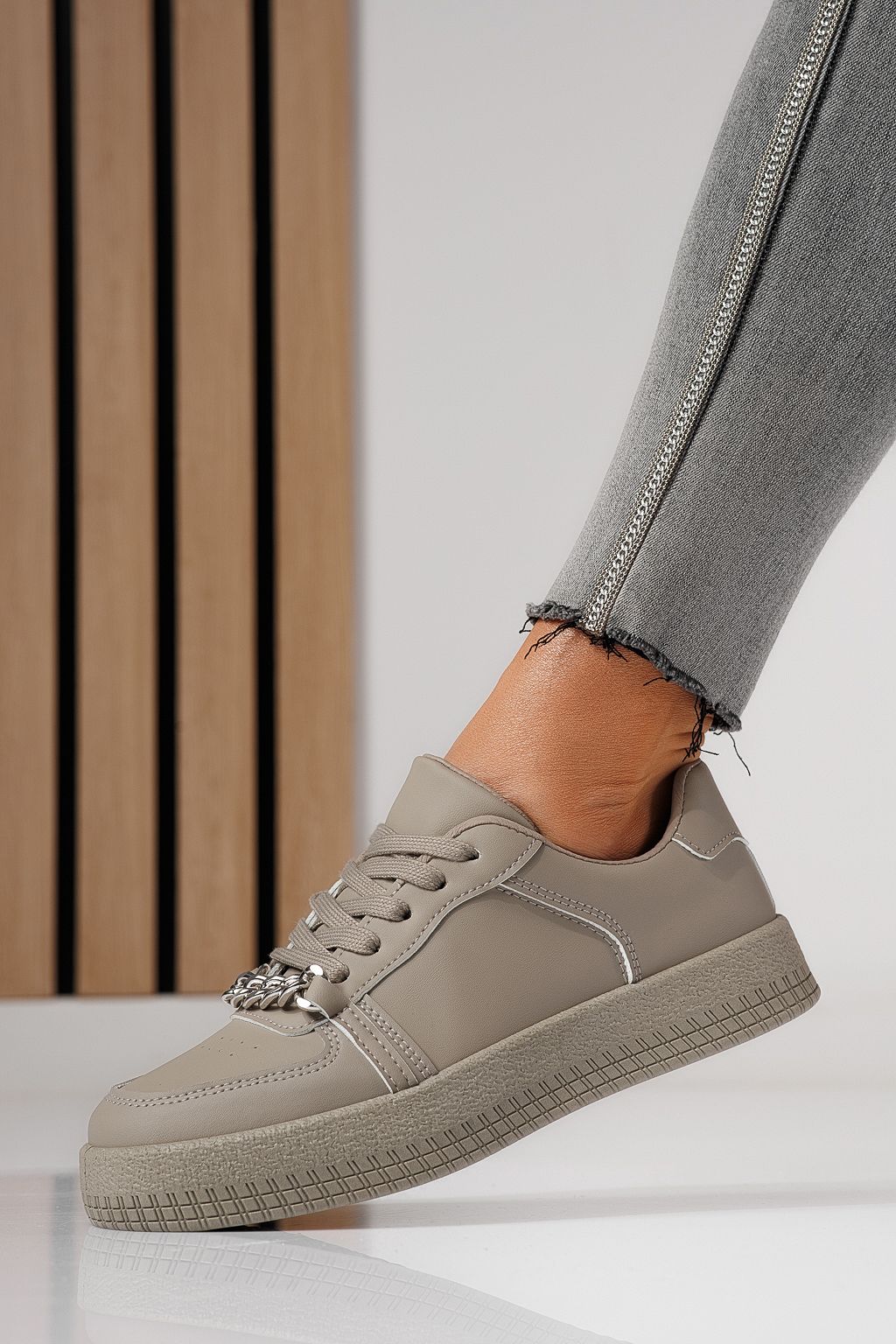 Дамски маратонки сиви от еко кожа Olivia #24168